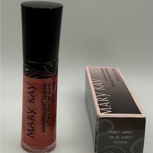 Mary Kay Nourishine Lip Gloss - shade Fancy Nancy. New in box.